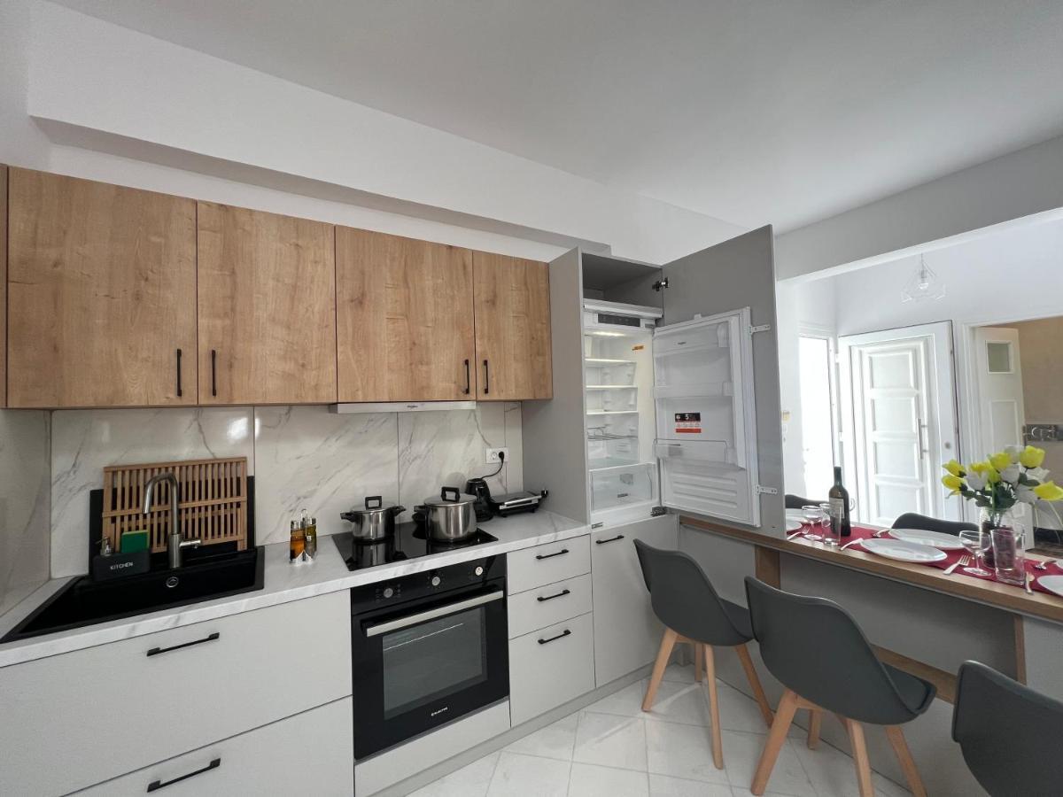 3 Bedroom House Included Free Car Rental เปริสซา ภายนอก รูปภาพ